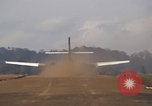 Standbild C-130 Hercules Vietnam, 1970, aus Sekunde 57 historischem Filmmaterial Videoclip 65675043603