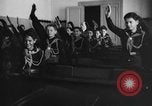 Standbild faschistischen Kinder in Uniform Deutschland, 1942, aus Sekunde 39 historischem Filmmaterial Videoclip 65675043614