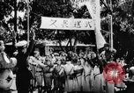 Standbild faschistischen Kinder in Uniform Deutschland, 1942, aus Sekunde 45 historischem Filmmaterial Videoclip 65675043614