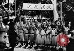 Standbild faschistischen Kinder in Uniform Deutschland, 1942, aus Sekunde 51 historischem Filmmaterial Videoclip 65675043614