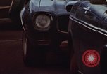 Standbild lange Leitungen während der Gaskrise Hawaii USA, 1974, aus Sekunde 1 historischem Filmmaterial Videoclip 65675043659