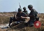 Standbild 1 Infanterie Division Vietnam, 1968, aus Sekunde 34 historischem Filmmaterial Videoclip 65675043660
