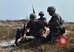 Standbild 1 Infanterie Division Vietnam, 1968, aus Sekunde 50 historischem Filmmaterial Videoclip 65675043660