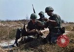 Standbild 1 Infanterie Division Vietnam, 1968, aus Sekunde 55 historischem Filmmaterial Videoclip 65675043660