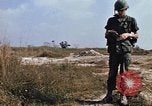 Standbild 1 Infanterie Division Vietnam, 1968, aus Sekunde 10 historischem Filmmaterial Videoclip 65675043661
