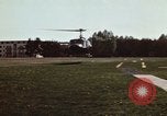 Standbild General William Westmoreland C Kaiserslautern Deutschland, 1972, aus Sekunde 52 historischem Filmmaterial Videoclip 65675043676