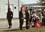 Standbild General William Westmoreland Kaiserslautern Deutschland, 1972, aus Sekunde 28 historischem Filmmaterial Videoclip 65675043677