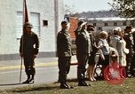 Standbild General William Westmoreland Kaiserslautern Deutschland, 1972, aus Sekunde 30 historischem Filmmaterial Videoclip 65675043677