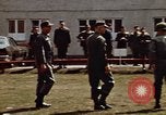 Standbild General William Westmoreland Kaiserslautern Deutschland, 1972, aus Sekunde 36 historischem Filmmaterial Videoclip 65675043677