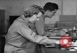 Immagine di Donna Esercito Kandy Ceylon, 1945, secondo 30 filmato di repertorio 65675043699