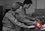 Immagine di Donna Esercito Kandy Ceylon, 1945, secondo 34 filmato di repertorio 65675043699