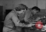 Immagine di Donna Esercito Kandy Ceylon, 1945, secondo 37 filmato di repertorio 65675043699