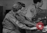 Immagine di Donna Esercito Kandy Ceylon, 1945, secondo 42 filmato di repertorio 65675043699