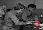 Immagine di Donna Esercito Kandy Ceylon, 1945, secondo 45 filmato di repertorio 65675043699