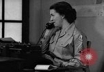 Immagine di Donna Esercito Kandy Ceylon, 1945, secondo 25 filmato di repertorio 65675043700