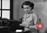 Immagine di Donna Esercito Kandy Ceylon, 1945, secondo 45 filmato di repertorio 65675043700