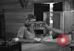 Standbild Women's Army Corps Kandy Ceylon, 1945, aus Sekunde 3 historischem Filmmaterial Videoclip 65675043705