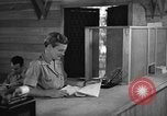 Standbild Women's Army Corps Kandy Ceylon, 1945, aus Sekunde 7 historischem Filmmaterial Videoclip 65675043705