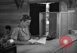 Standbild Women's Army Corps Kandy Ceylon, 1945, aus Sekunde 11 historischem Filmmaterial Videoclip 65675043705