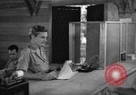 Standbild Women's Army Corps Kandy Ceylon, 1945, aus Sekunde 13 historischem Filmmaterial Videoclip 65675043705