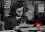 Standbild Fingerabdruck Abschnitt recording Washington DC USA, 1942, aus Sekunde 30 historischem Filmmaterial Videoclip 65675043719