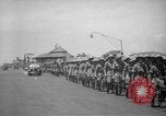 Standbild britische Truppen Colombo Ceylon, 1942, aus Sekunde 13 historischem Filmmaterial Videoclip 65675043727