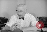 Immagine di Elmer Davis Washington DC USA, 1942, secondo 16 filmato di repertorio 65675043731
