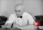 Immagine di Elmer Davis Washington DC USA, 1942, secondo 18 filmato di repertorio 65675043731