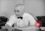 Immagine di Elmer Davis Washington DC USA, 1942, secondo 21 filmato di repertorio 65675043731