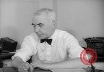 Immagine di Elmer Davis Washington DC USA, 1942, secondo 22 filmato di repertorio 65675043731