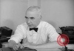 Immagine di Elmer Davis Washington DC USA, 1942, secondo 24 filmato di repertorio 65675043731