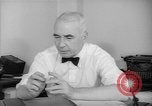 Immagine di Elmer Davis Washington DC USA, 1942, secondo 28 filmato di repertorio 65675043731
