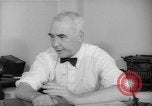Immagine di Elmer Davis Washington DC USA, 1942, secondo 33 filmato di repertorio 65675043731