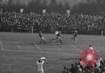 Immagine di Partita di calcio Ithaca New York USA, 1938, secondo 25 filmato di repertorio 65675043745