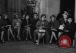 Immagine di Sfilata di moda Regno Unito, 1962, secondo 32 filmato di repertorio 65675043750
