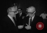 Standbild Milton Rackmil United States USA, 1962, aus Sekunde 28 historischem Filmmaterial Videoclip 65675043751