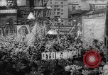 Immagine di Giorno di maggio celebrazione Mosca Russia Unione Sovietica, 1961, secondo 47 filmato di repertorio 65675043752