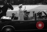 Immagine di La regina Elisabetta II Italia, 1961, secondo 15 filmato di repertorio 65675043753