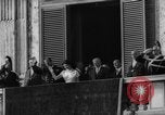 Immagine di La regina Elisabetta II Italia, 1961, secondo 47 filmato di repertorio 65675043753