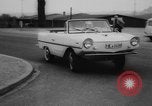Immagine di Amphicar Auto anfibia Germania, 1961, secondo 4 filmato di repertorio 65675043755