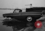 Immagine di Amphicar Auto anfibia Germania, 1961, secondo 13 filmato di repertorio 65675043755