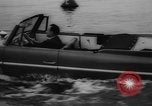 Immagine di Amphicar Auto anfibia Germania, 1961, secondo 17 filmato di repertorio 65675043755