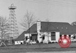 Immagine di Texas rush di olio Talco Texas USA, 1936, secondo 23 filmato di repertorio 65675043761