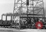 Immagine di Texas rush di olio Talco Texas USA, 1936, secondo 24 filmato di repertorio 65675043761