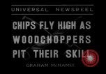 Standbild woodchoppers Skytop Pennsylvania USA, 1936, aus Sekunde 4 historischem Filmmaterial Videoclip 65675043763