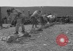 Standbild woodchoppers Skytop Pennsylvania USA, 1936, aus Sekunde 23 historischem Filmmaterial Videoclip 65675043763