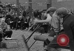 Standbild woodchoppers Skytop Pennsylvania USA, 1936, aus Sekunde 45 historischem Filmmaterial Videoclip 65675043763