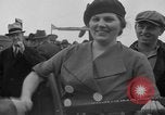 Standbild woodchoppers Skytop Pennsylvania USA, 1936, aus Sekunde 54 historischem Filmmaterial Videoclip 65675043763