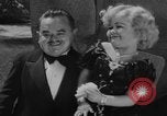 Standbild Zwerg Trainer San Diego California USA, 1936, aus Sekunde 32 historischem Filmmaterial Videoclip 65675043765