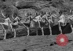 Standbild junge Frauen Phoenix Arizona USA, 1936, aus Sekunde 8 historischem Filmmaterial Videoclip 65675043766